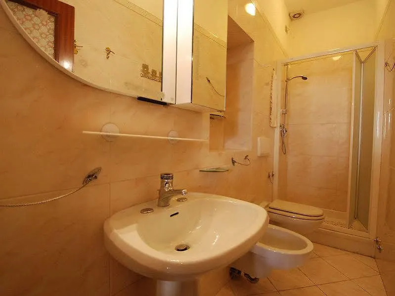 Apartment Campo Santa Maria Formosa By Interhome Venice 0*,